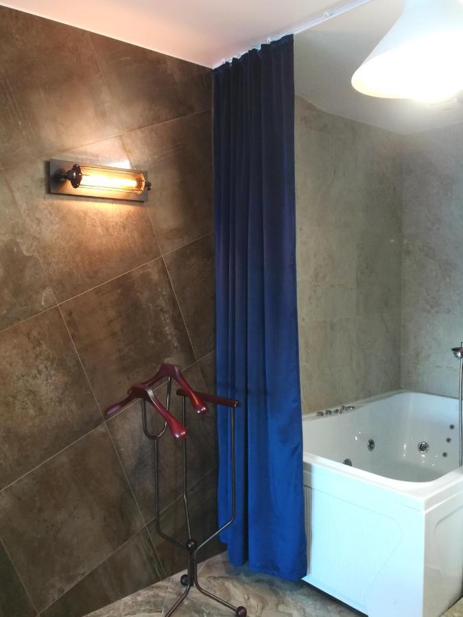 JACUZZI New LOFT ApartComplex Kaskad, Минск - центр города Мінськ Екстер'єр фото
